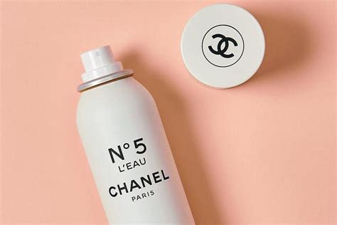 chanel all over spray review